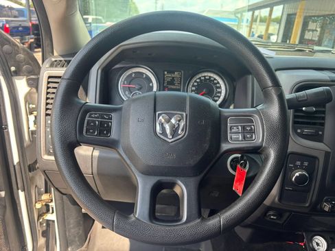 Used 2017 RAM 2500 Tradesman w/ Chrome Appearance Group AWD/4WD image 21