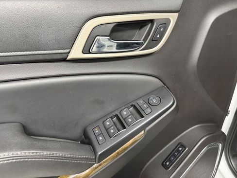 Used 2016 GMC Yukon XL Denali w/ Open Road Package AWD/4WD image 26