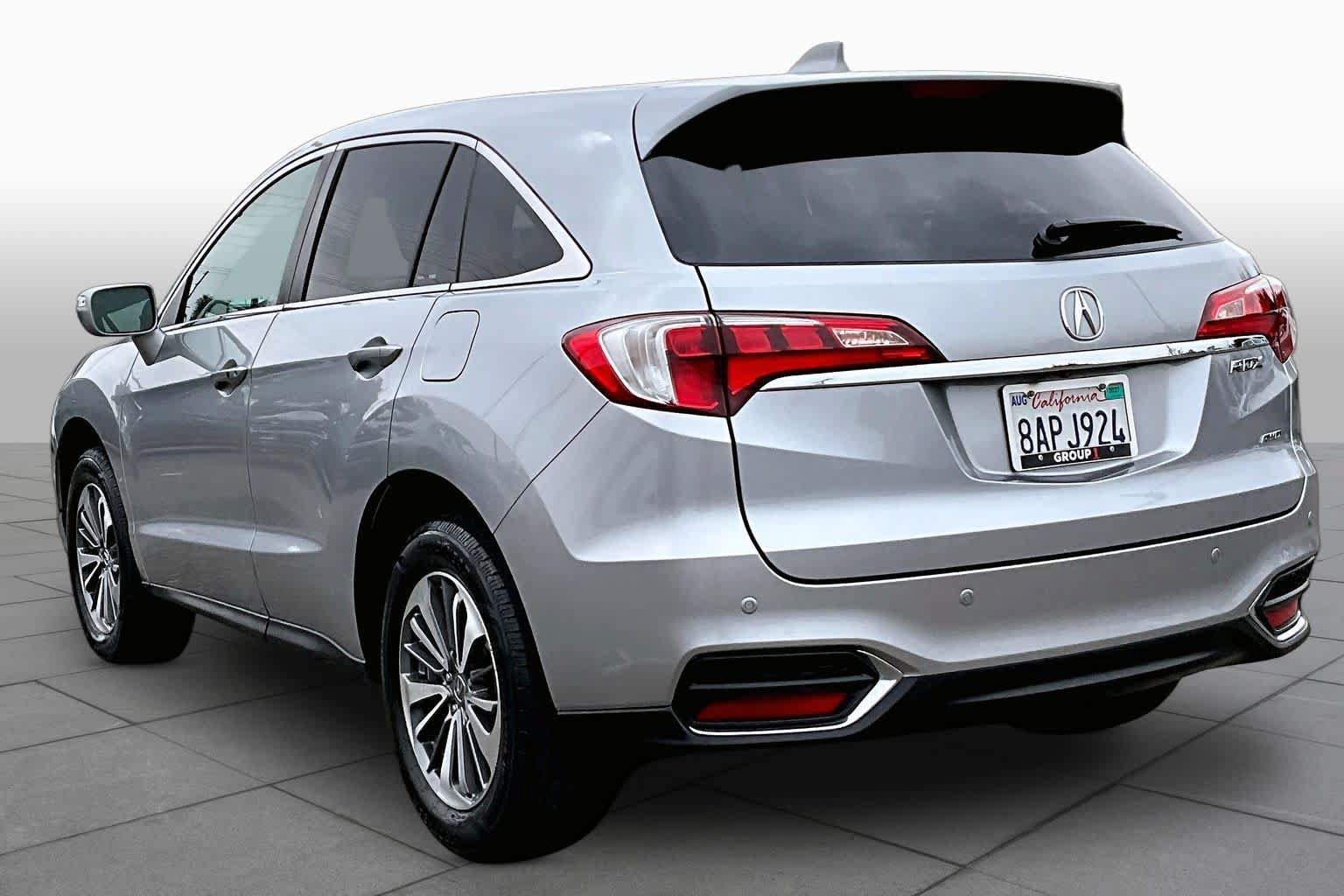 Used 2017 Acura RDX w/ Advance Package AWD/4WD image 11
