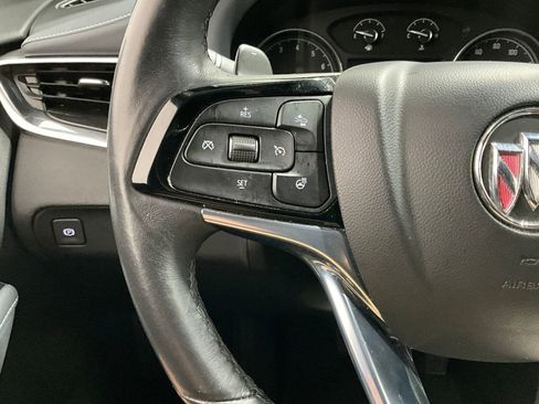 Used 2023 Buick Enclave Essence AWD/4WD image 19