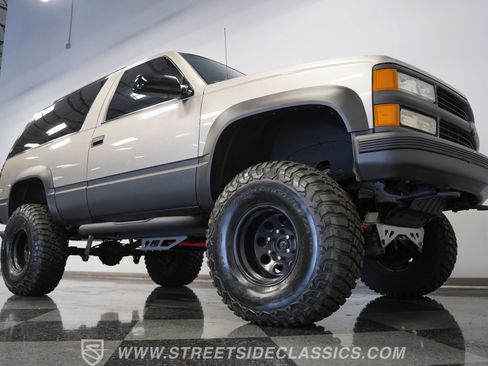 Used 1999 Chevrolet Tahoe 4WD 2-Door w/ Preferred Equipment Group image 36