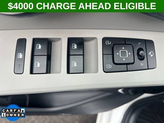 Used 2024 Kia Niro Wave w/ Wave Preserve Package FWD image 16