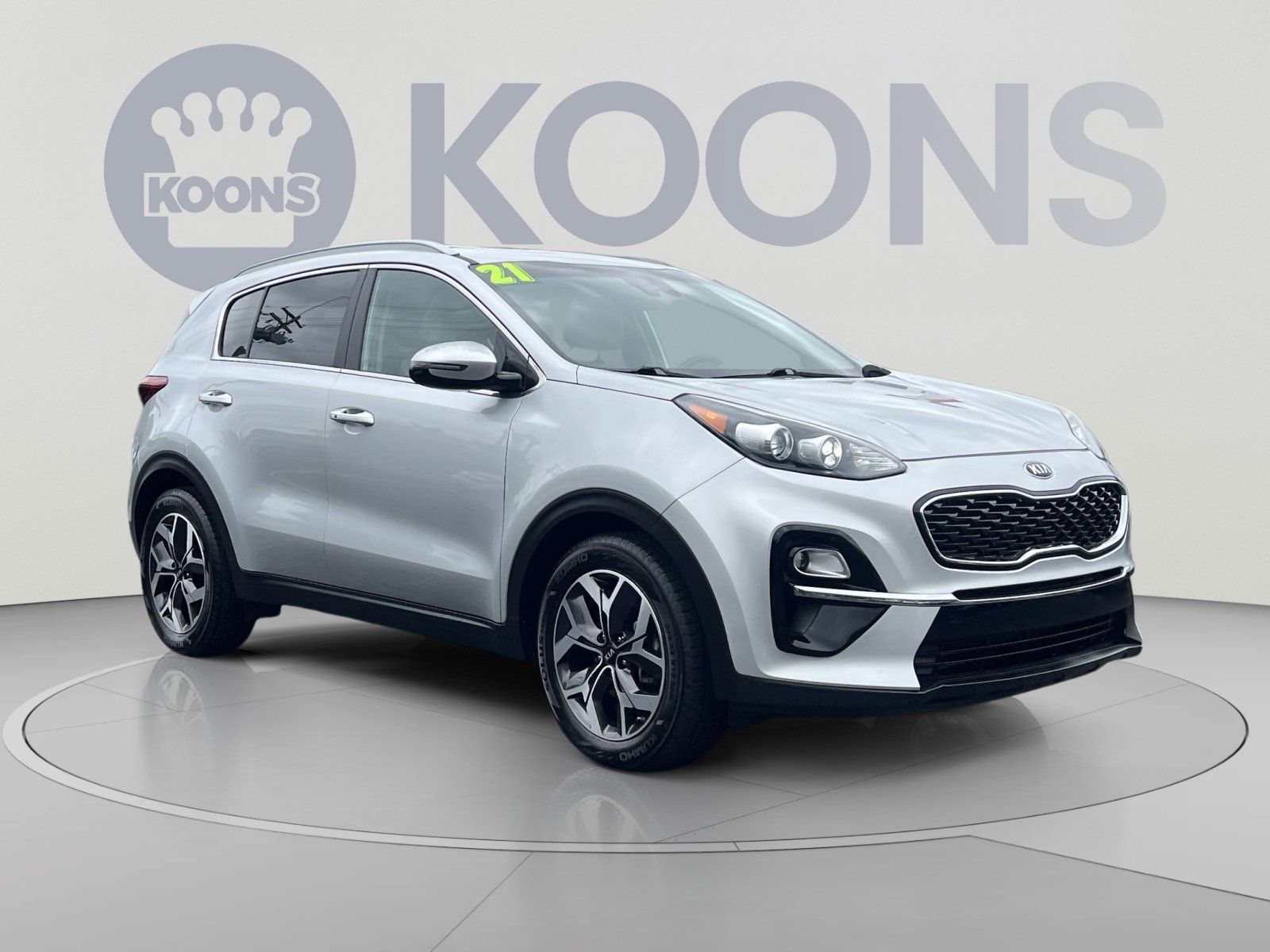 Used 2021 Kia Sportage EX FWD image 2