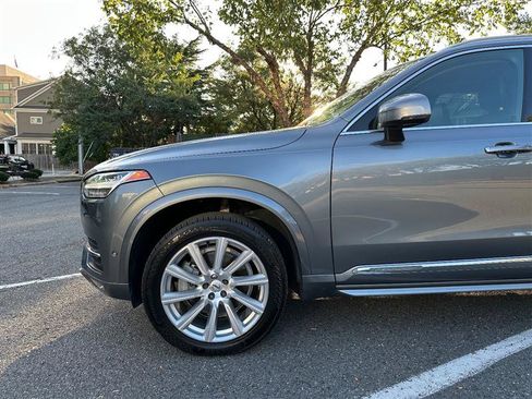 Used 2018 Volvo XC90 T6 Inscription w/ Convenience Package image 3