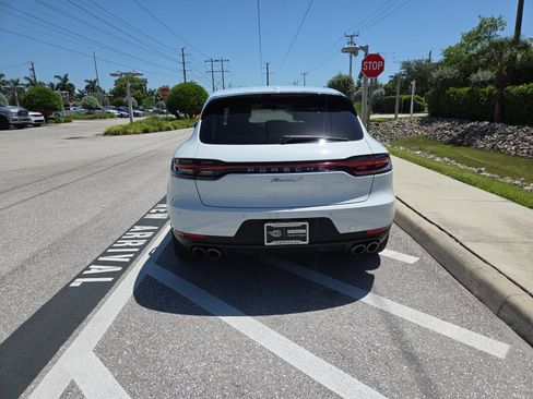 Used 2020 Porsche Macan S AWD/4WD image 5