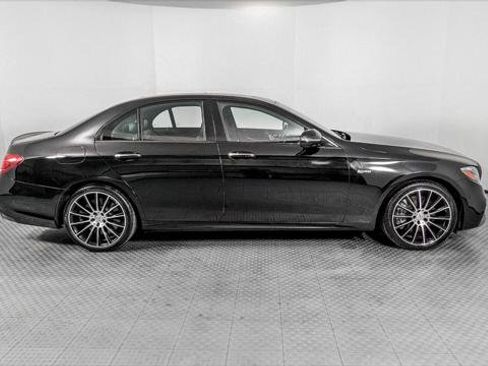Used 2017 Mercedes-Benz E 43 AMG 4MATIC Sedan image 9