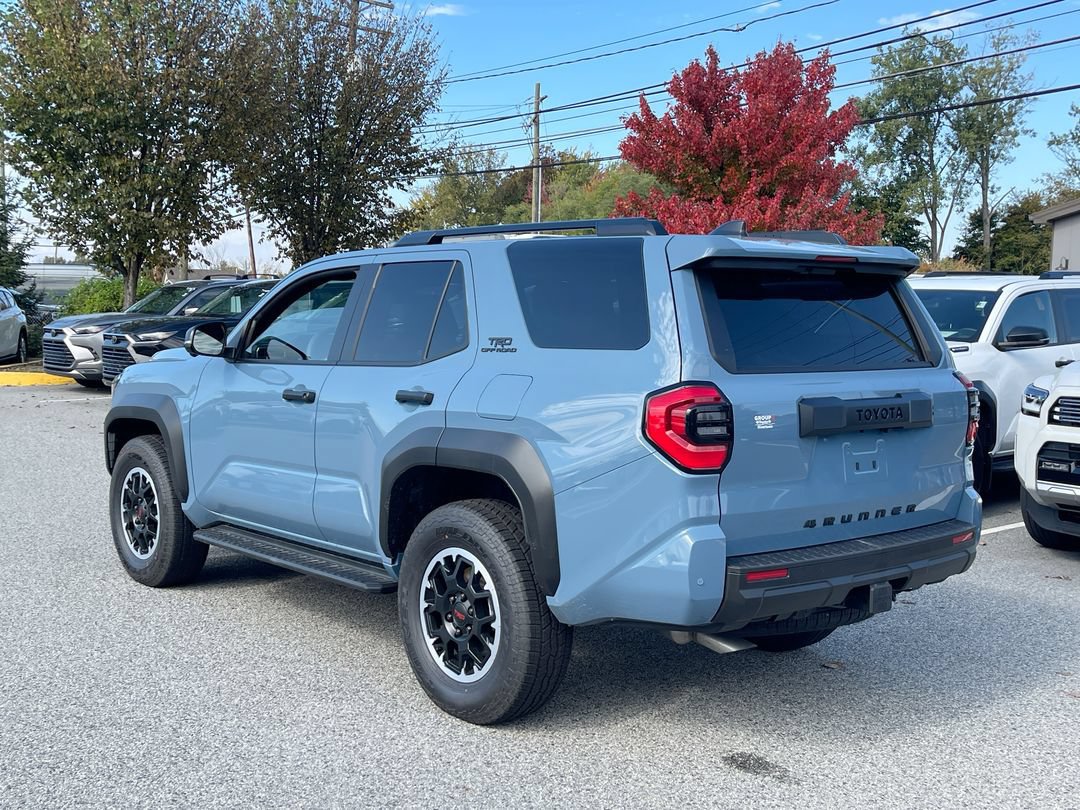 Used 2026 Toyota 4Runner TRD Off-Road Premium AWD/4WD image 14