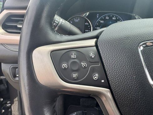 Used 2018 GMC Acadia Denali w/ Technology Package AWD/4WD image 15