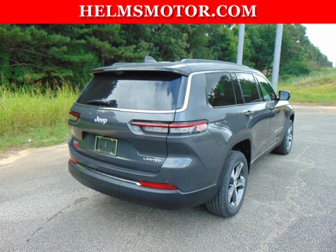 Certified 2024 Jeep Grand Cherokee L Limited w/ Luxury Tech Group II image 15