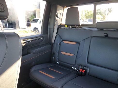 Used 2025 GMC Sierra 2500 AT4 w/ AT4 Premium Plus Package image 54