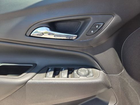 Used 2024 Chevrolet Equinox LT w/ LPO, Cargo Package FWD image 21