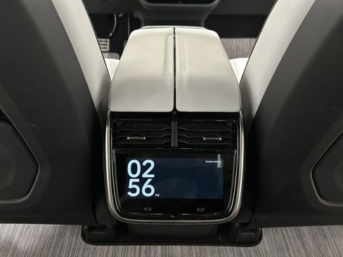 Used 2023 Rivian R1T Adventure image 28