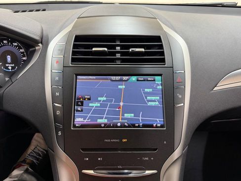 Used 2014 Lincoln MKZ AWD w/ Equipment Group 102A Reserve image 27