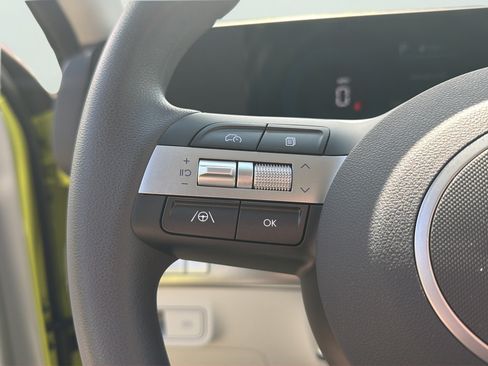 Used 2024 Hyundai Kona SE FWD image 20