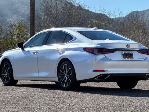 Used 2024 Lexus ES 350 w/ Premium Package image 6