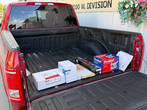 Used 2016 Ford F150 XLT w/ Equipment Group 302A Luxury AWD/4WD image 31