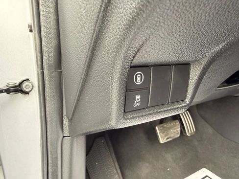 Used 2023 Honda Civic Sport image 19