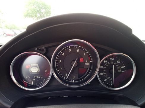 Used 2022 MAZDA MX-5 Miata RF Grand Touring image 16