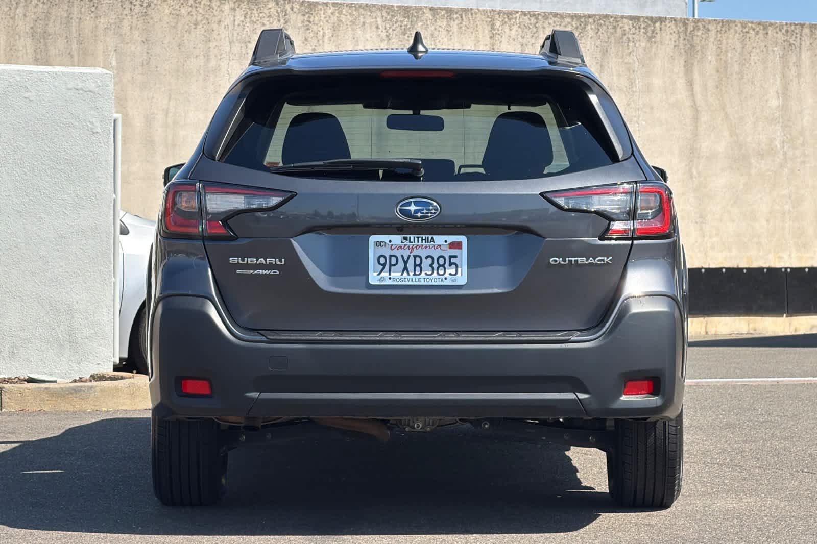 Used 2025 Subaru Outback Premium AWD/4WD image 8