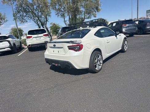 Used 2017 Subaru BRZ Premium RWD image 10