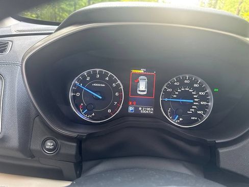 Used 2021 Subaru Ascent Touring AWD/4WD image 17