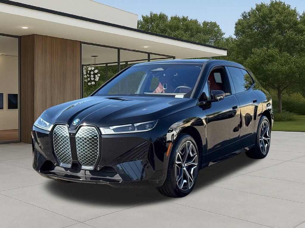 Certified 2024 BMW iX xDrive50 w/ Premium Package AWD/4WD image 2