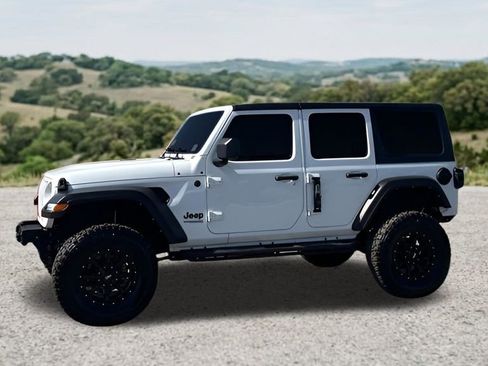 Used 2022 Jeep Wrangler Unlimited Sport AWD/4WD image 4