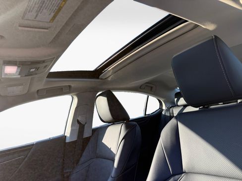 Used 2023 Lexus ES 350 Ultra Luxury w/ Premium Package image 21