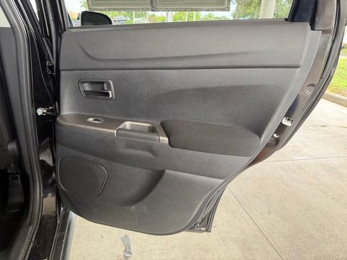 Used 2019 Mitsubishi Outlander Sport FWD image 27