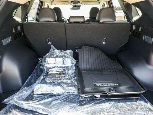 New 2026 Hyundai Tucson SEL Plus FWD image 13