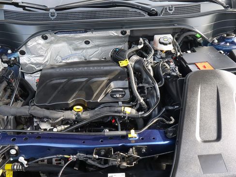 Used 2024 Chevrolet Trax LS image 18