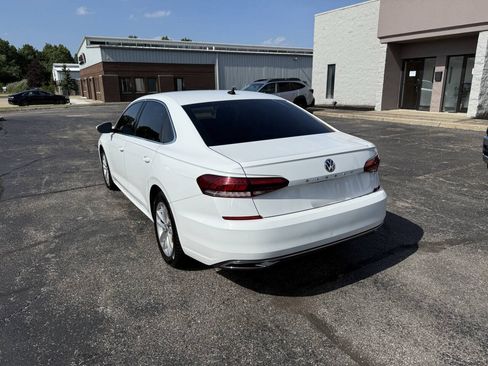 Used 2020 Volkswagen Passat 2.0T SE FWD image 8