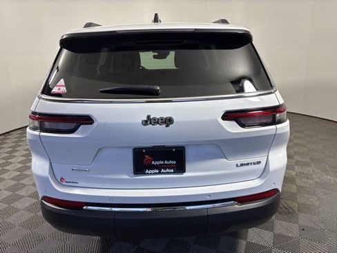 Certified 2023 Jeep Grand Cherokee L Limited w/ Trailer Tow Group (B) image 5