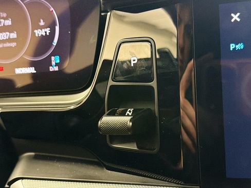 Certified 2024 Porsche Cayenne S AWD/4WD image 18