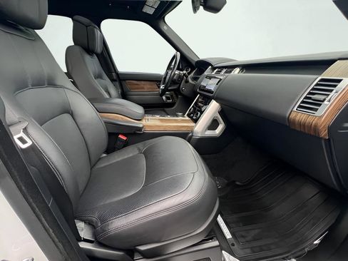 Used 2019 Land Rover Range Rover Long Wheelbase Supercharged image 39