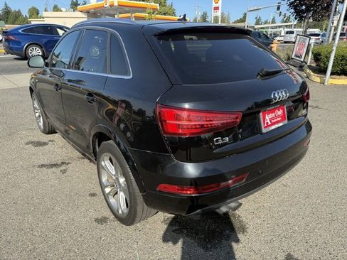 Used 2018 Audi Q3 2.0T Premium Plus w/ Premium Plus Package image 7