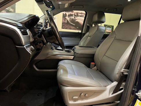 Used 2019 Chevrolet Tahoe LT image 32