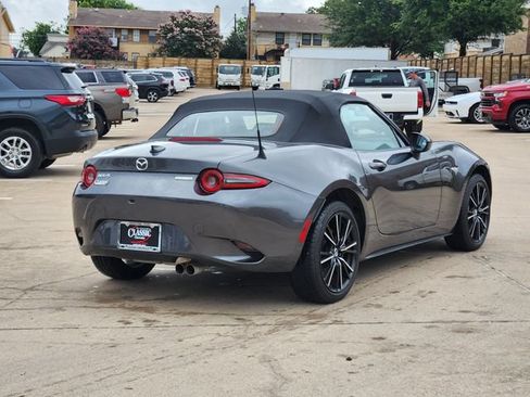 Used 2025 MAZDA MX-5 Miata Grand Touring RWD image 14