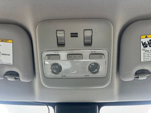 Used 2018 Toyota Prius C Four image 30