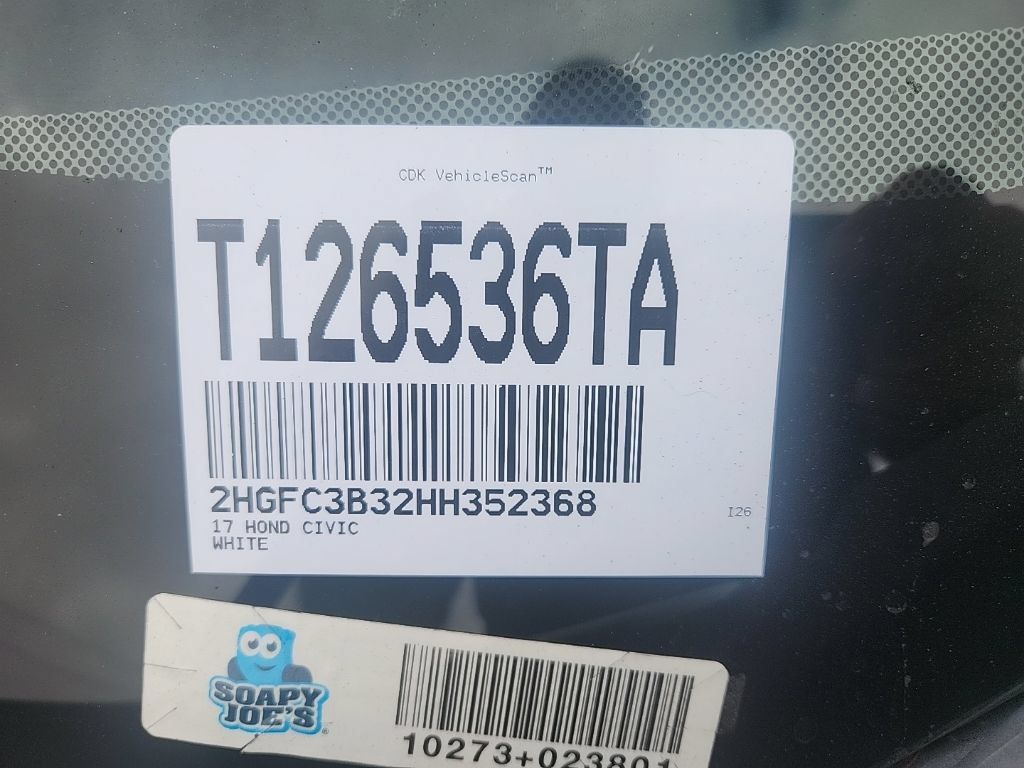 Used 2017 Honda Civic EX-T image 5