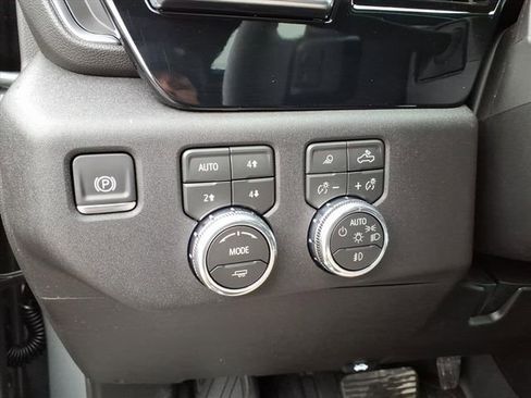 New 2026 GMC Sierra 1500 Elevation w/ Elevation Premium Package image 28