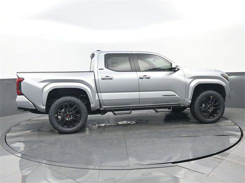 New 2025 Toyota Tacoma SR5 image 2