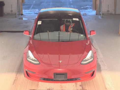 Used 2020 Tesla Model 3 Long Range image 3