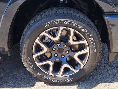 Used 2026 RAM 1500 Laramie w/ Sport Appearance Package AWD/4WD image 15