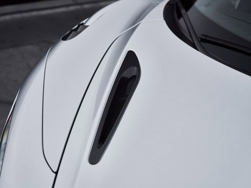 Used 2024 McLaren 750S Spider image 10