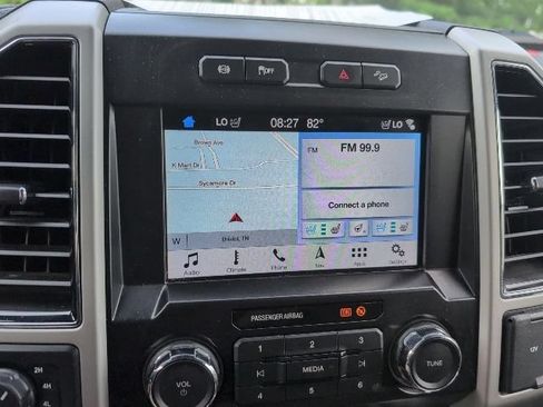 Used 2019 Ford F250 Lariat w/ Lariat Value Package AWD/4WD image 24