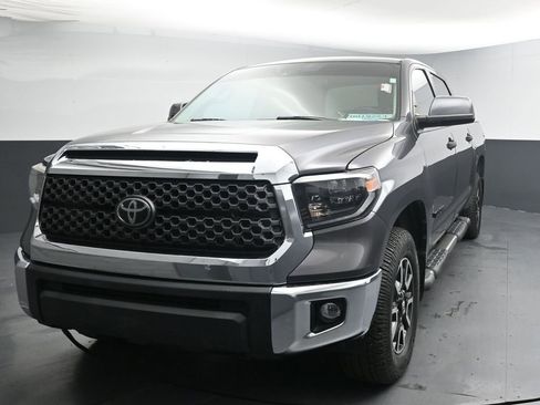 Used 2021 Toyota Tundra SR5 w/ TRD Off-Road Package AWD/4WD image 4