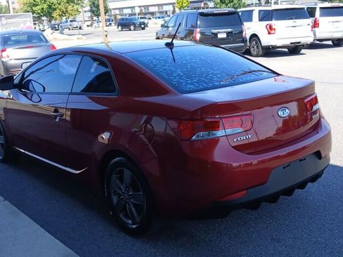Used 2010 Kia Forte Koup EX image 5