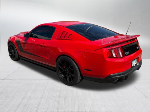 Used 2011 Ford Mustang GT Premium RWD image 5