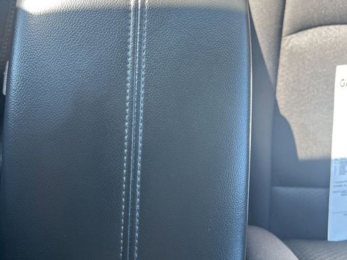 Used 2023 Chevrolet Malibu LT FWD image 21